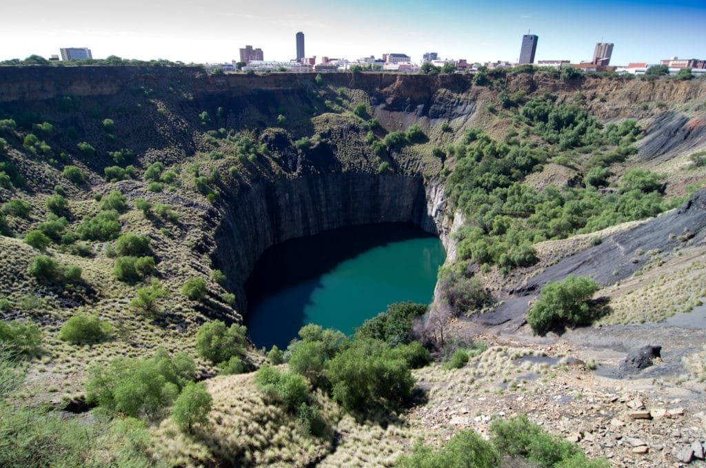 Kimberley Big Hole, open pit, diamond mine, south Africa