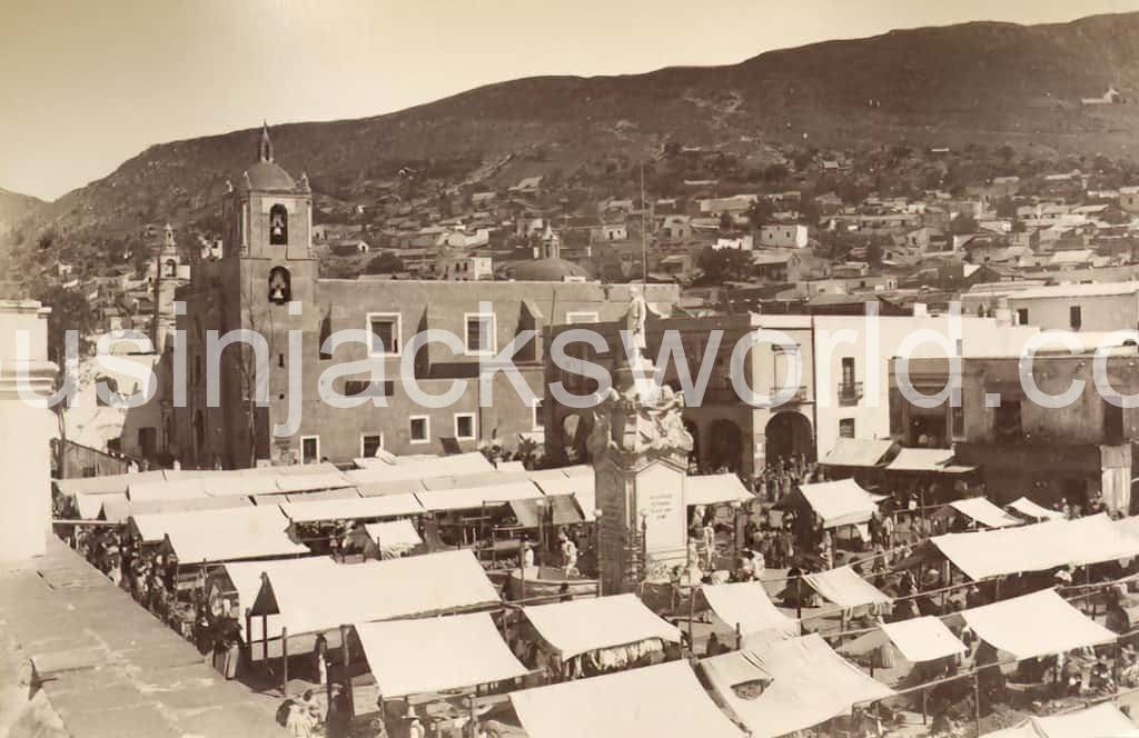 Market in the Plaza de la Constitución, Pachuca